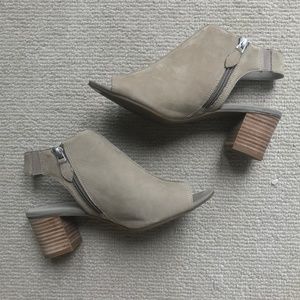 Franco Sarto Suede Peep Toe Sandals - sz 7.5